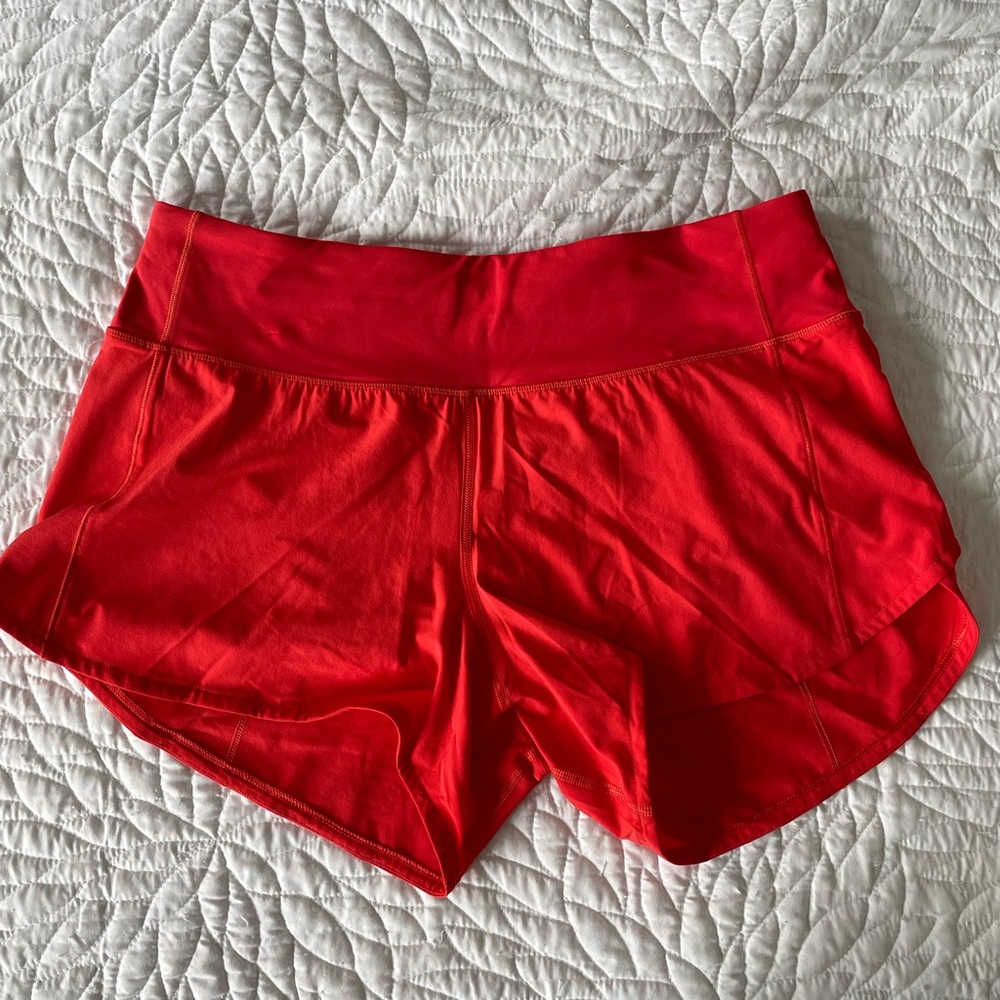 Lululemon Speed Up Mid-Rise Lined Short 4” size 8